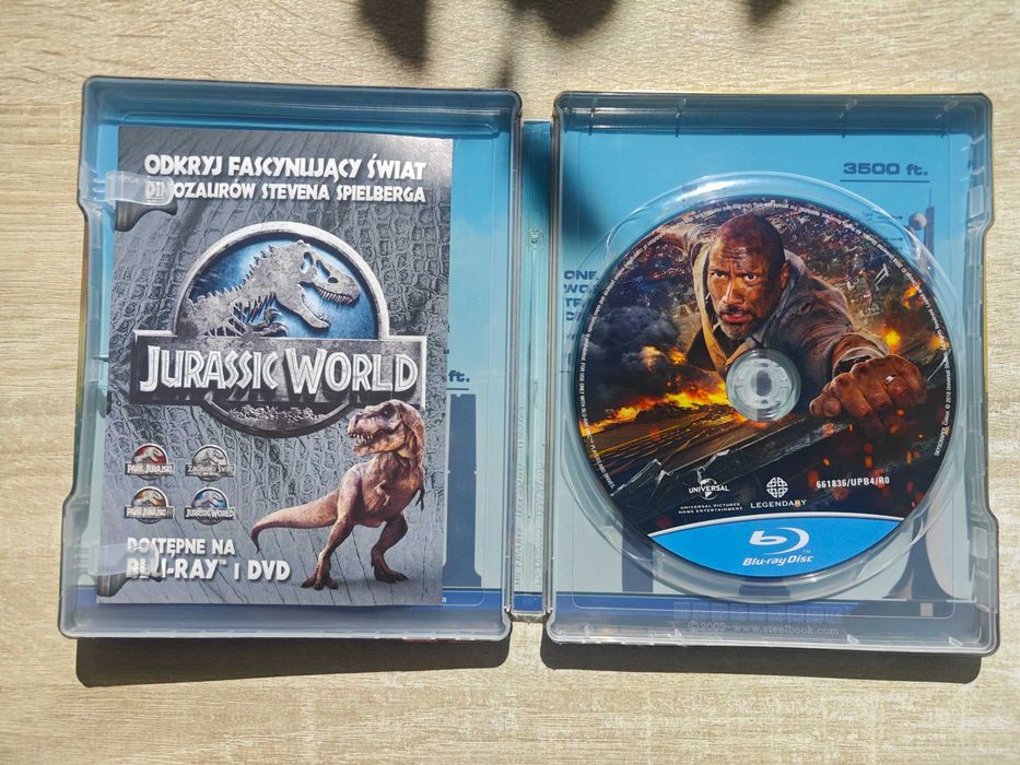 Skyscraper Drapacz chmur wydanie bluray steelbook bez pl