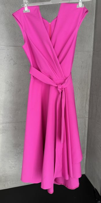 Elegancki komplet sukienka i marynarka