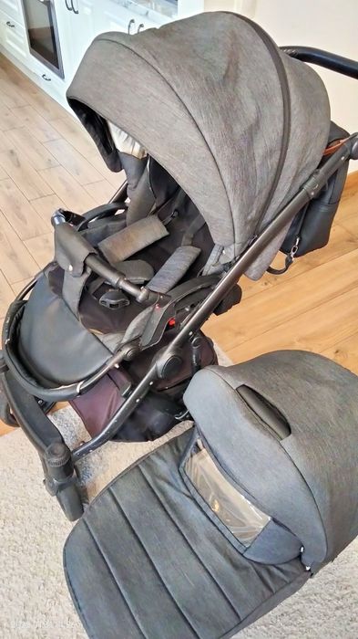 Дитяча каляска візок