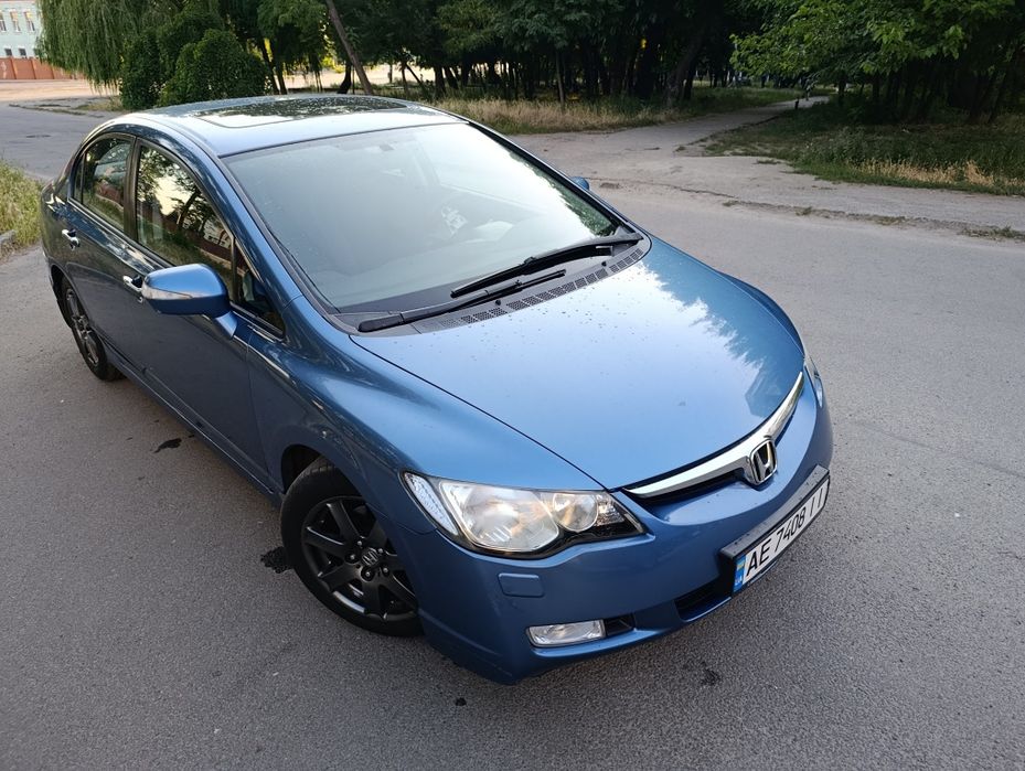 Хонда цивик 2007г 1.8 автомат Официальная.
