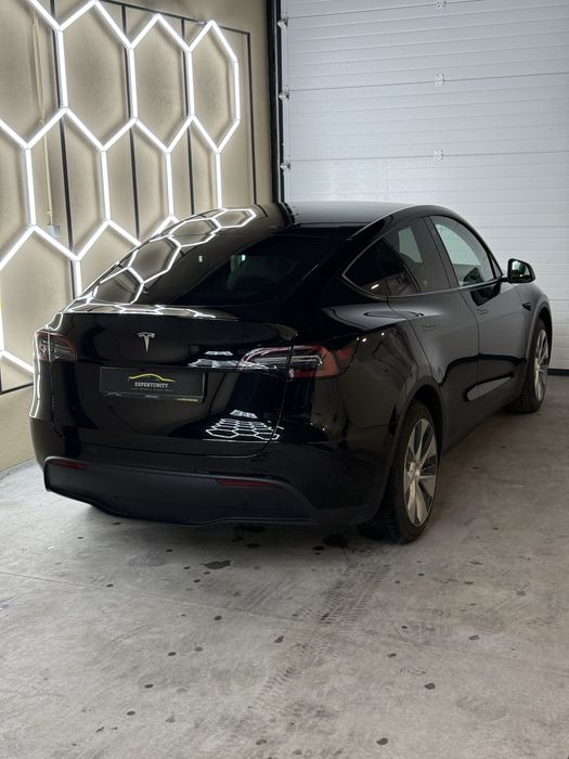 Tesla Model Y Sr Plus LFP64846436720130123
