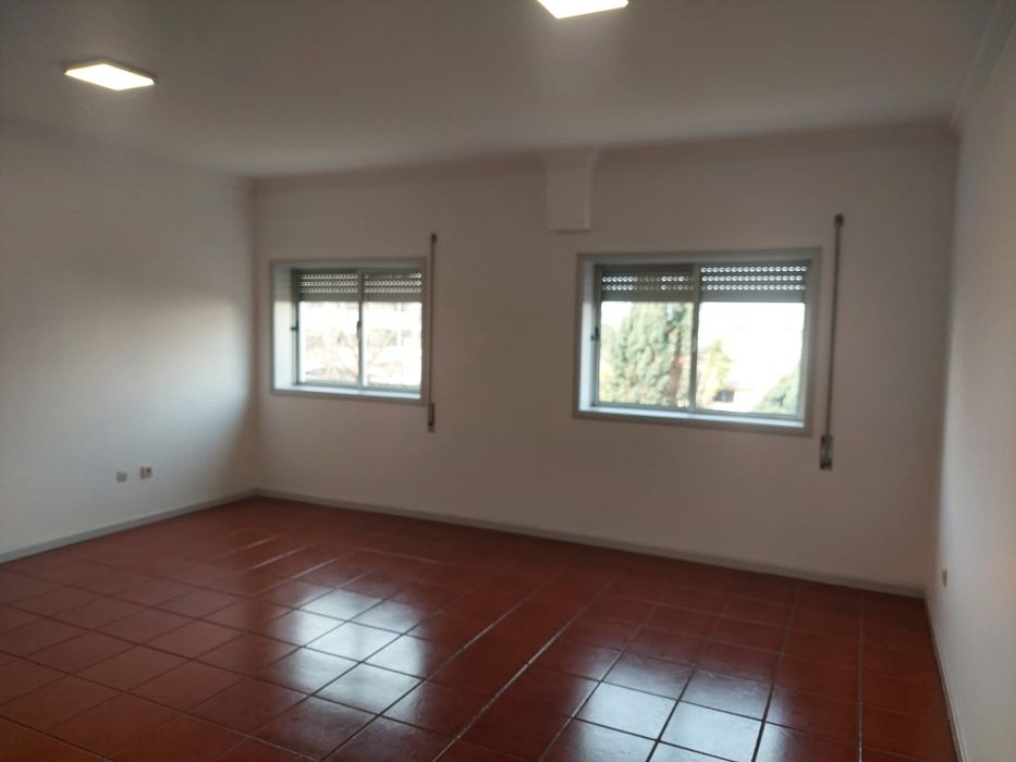 Apartameno t2 Oliveira do bairro