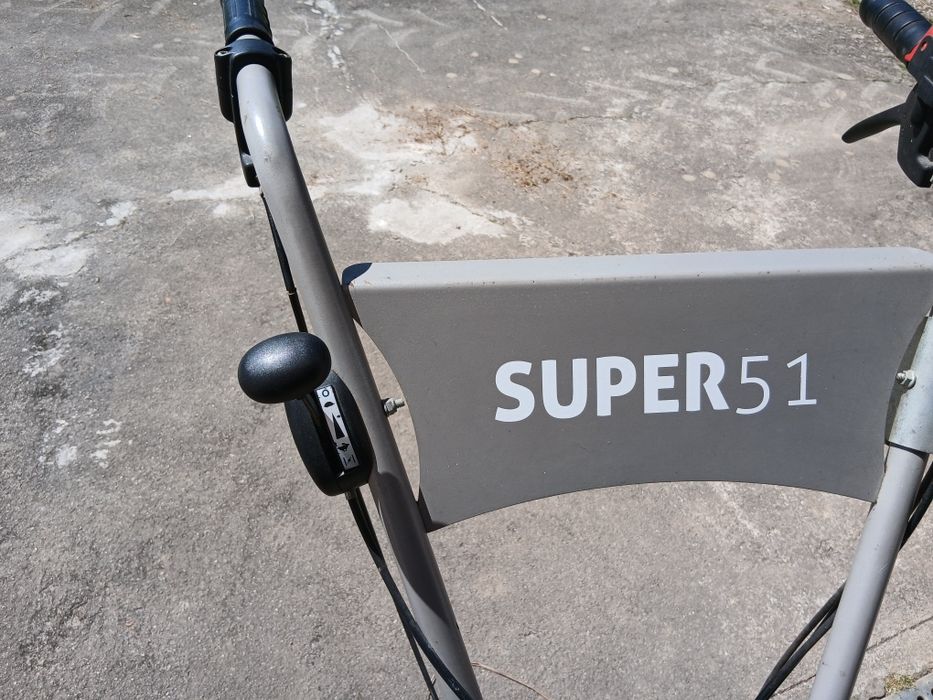 Roçadora de rodas, Briggs & Stratton  Super51 850 IC 190 cc