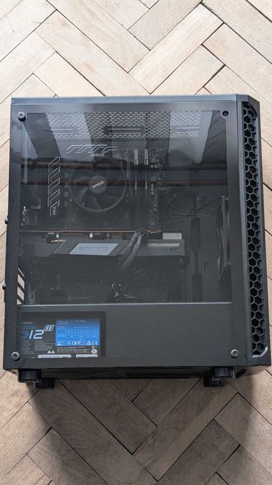 Komputer / Ryzen 5 3600 / Gigabyte RX 5700 OC 8gb / RAM 16gb / 1TB