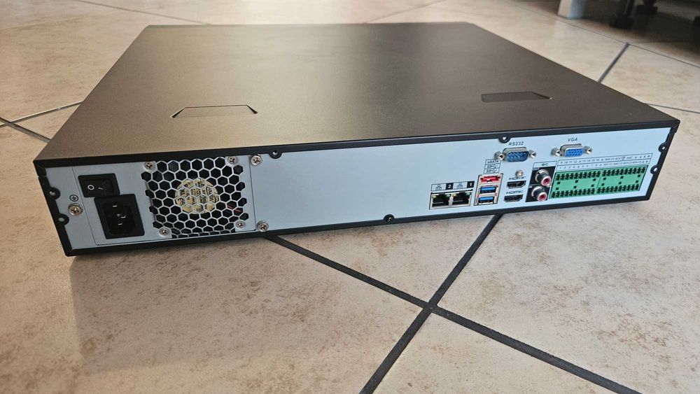 Rejestrator BCS-NVR3204-4K-II + Dyski 11 TB + Kamery