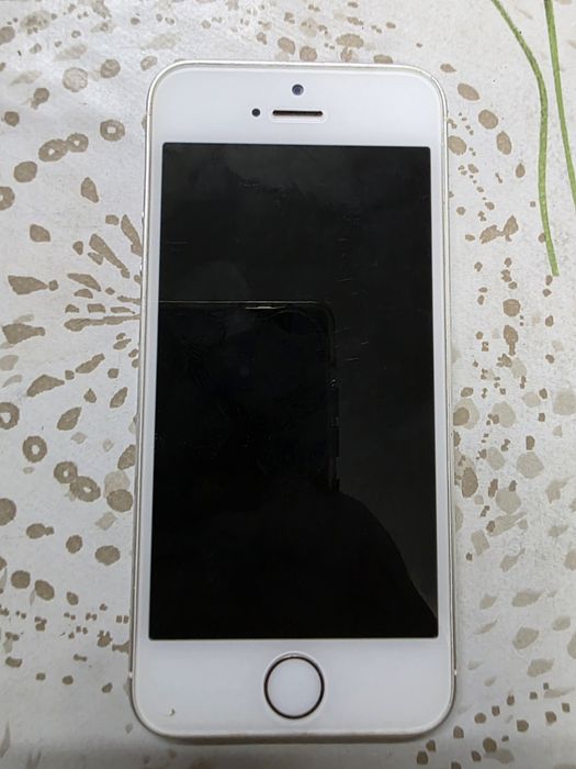 Iphone 5s praticamente novo