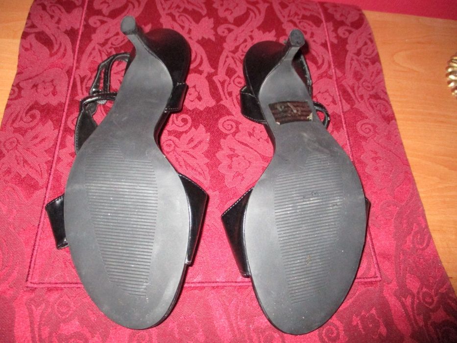 Sandały Viva La Diva 38