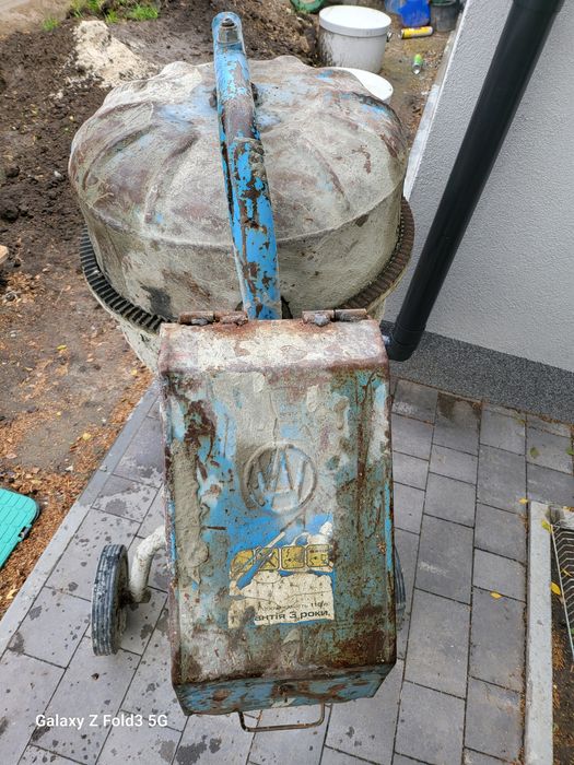 Продам Бетономешалу А-ВИКТ BWJ-160