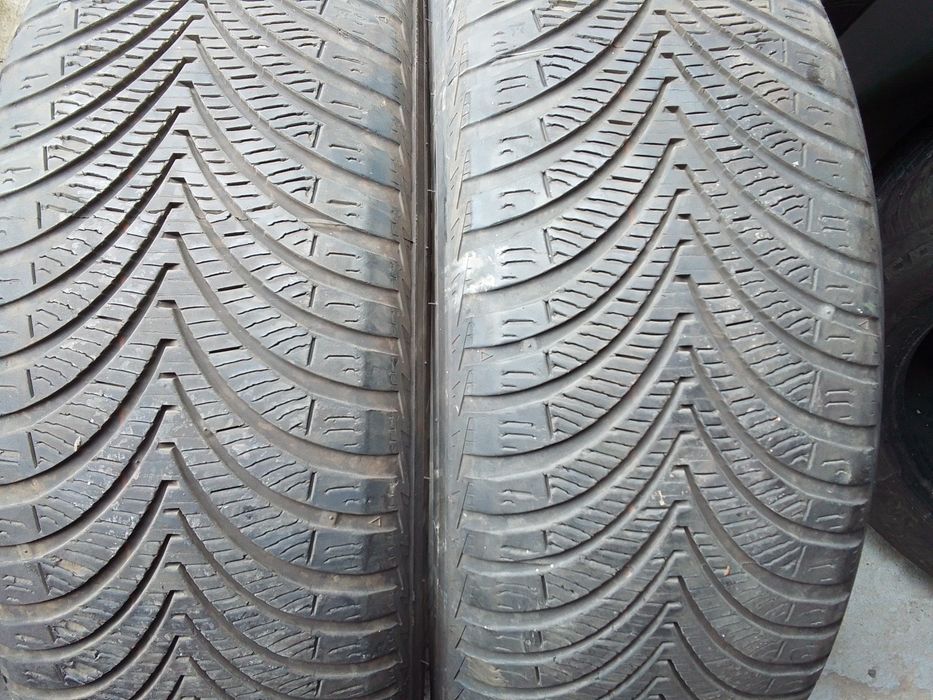 2 Opony wielosezonowe 215/60r16 KUMHO 2024r