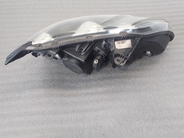 Ótica / farol esquerda RENAULT Laguna III (BT0/1)