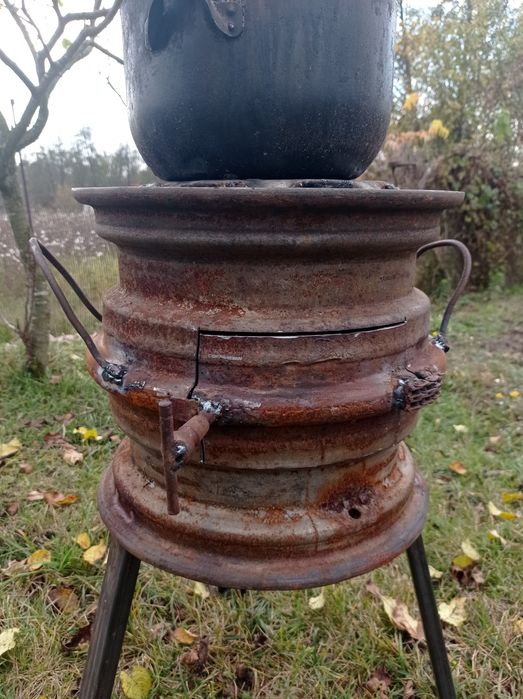 Піччь буржуйка .