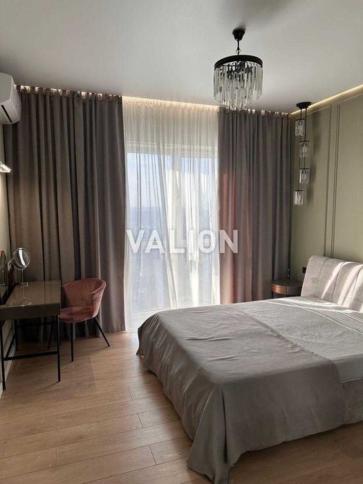 Продаж 2-кім. квартири, ЖК "Bristol Comfort House", пр-т Лобановського