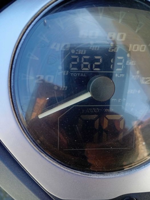 Moto 125 bem estimada troco por carro Ismart do mesmo valor..