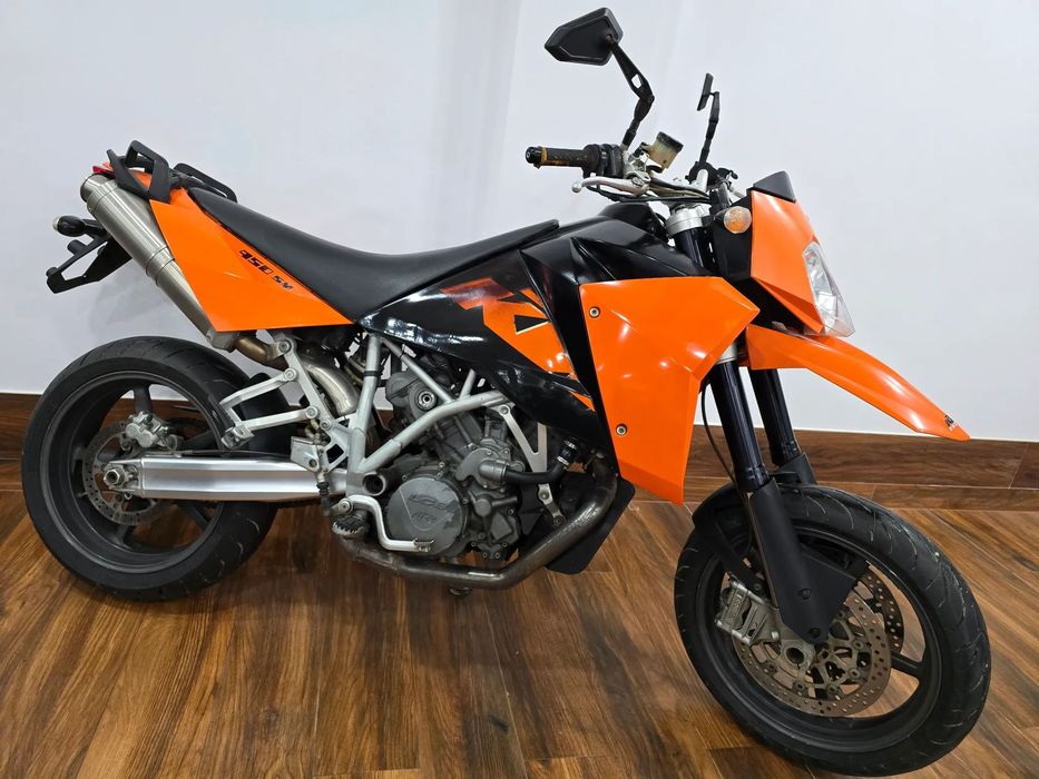 KTM