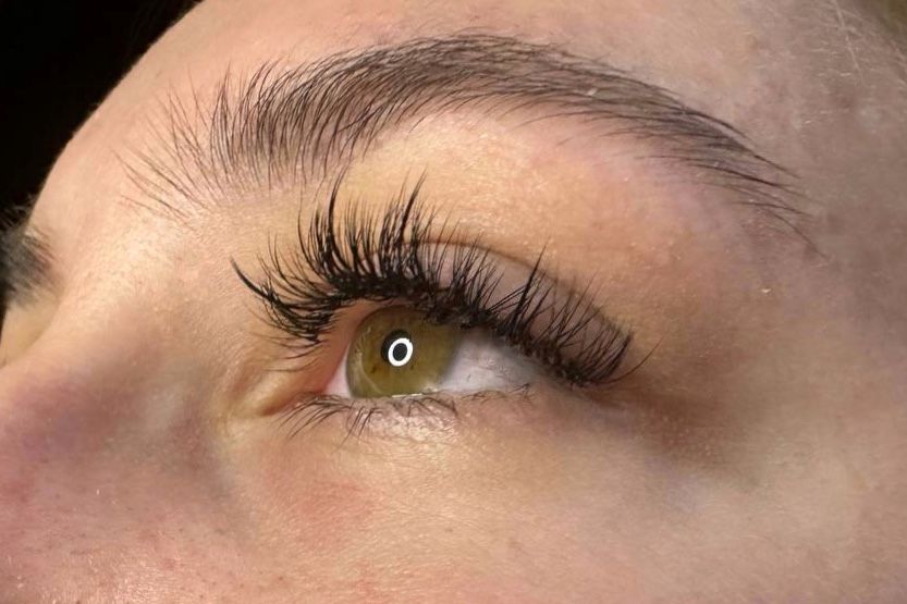 Нарощення вій Чернівці