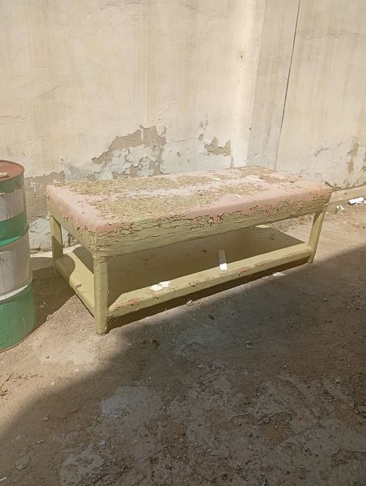 Массажный стол. Б.У. До 250 кг.