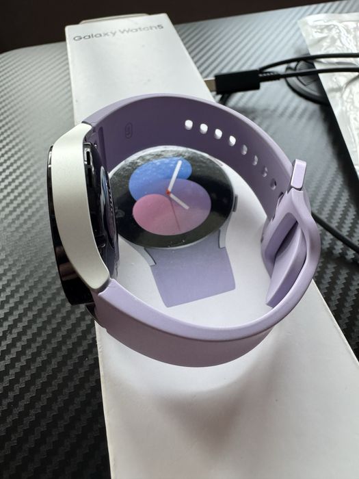 Galaxy Watch 5 (40mm) в ідеальному стані