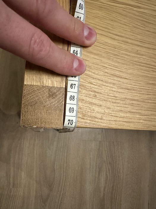 Solidny stol 110x70x45