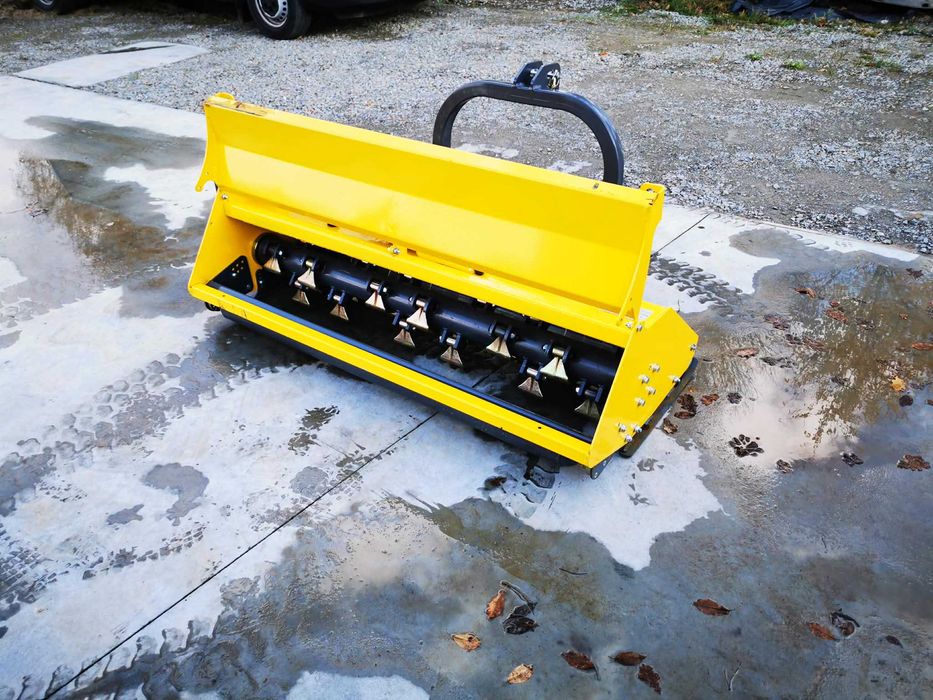 Mulczer Kosiarka bijakowa ST 175  burta klapa przesuw hydraulika C360