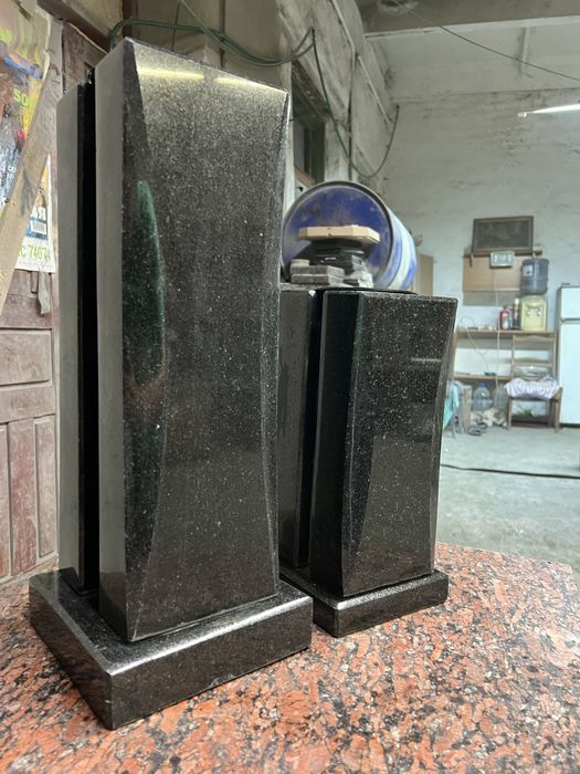 Ваза 50 см гранітна клеяна 35 см стаканчик