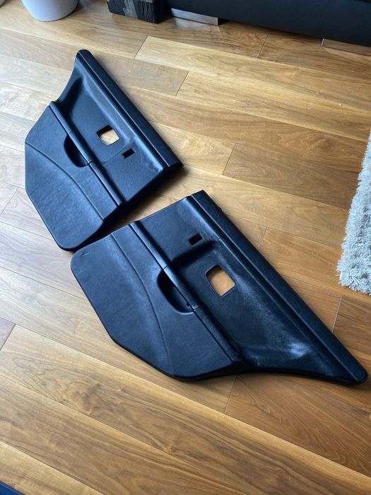 4x Boczki drzwiowe BMW E36 ładne ! Skóra. Szyte. Airbag.