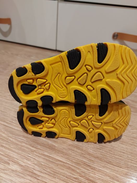 Kalosze ocieplane H&M r.26/27