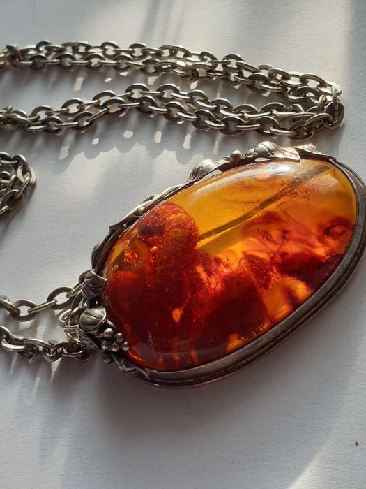 Stary srebrny wisior zawieszka bursztyn broszka PRL srebro łańcuszek