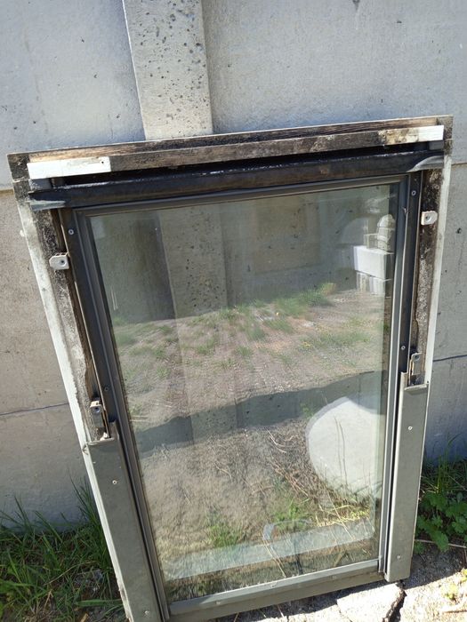 Okna podaszowe Fakro