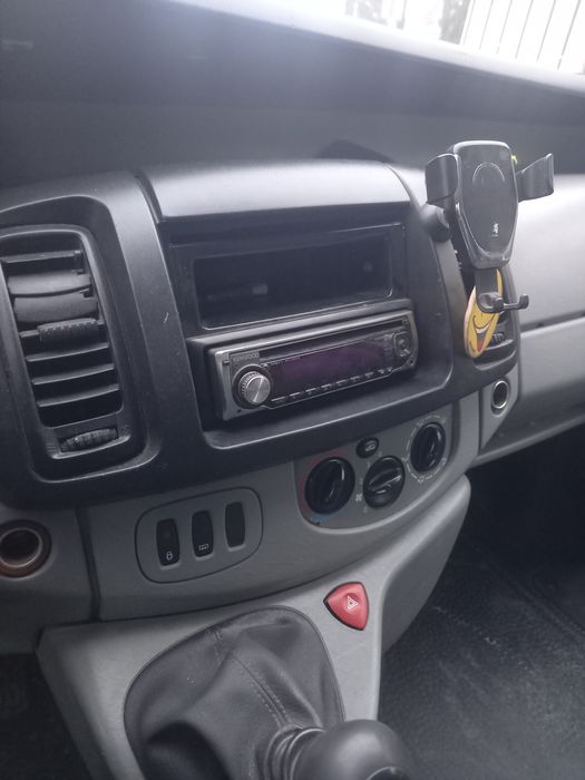 Renault trafic 2.0dci 2008