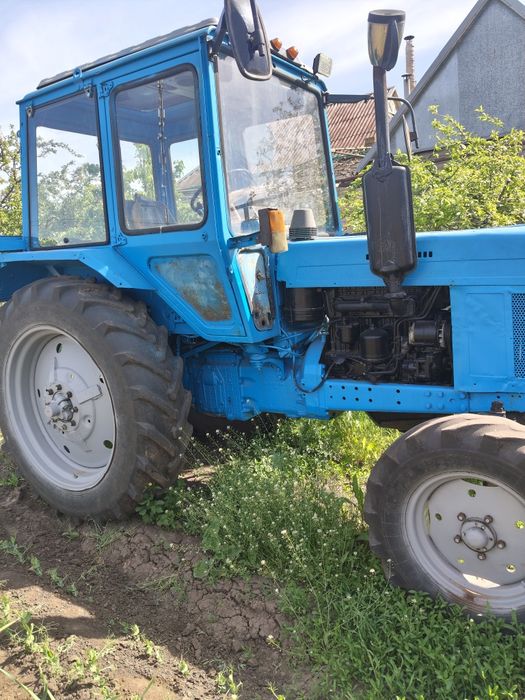 Продам трактор МТЗ -80. В робочому стані з документами.І плуг(ПЛН 3-35 Одеський універсальний ). Ціна плуга  22000.