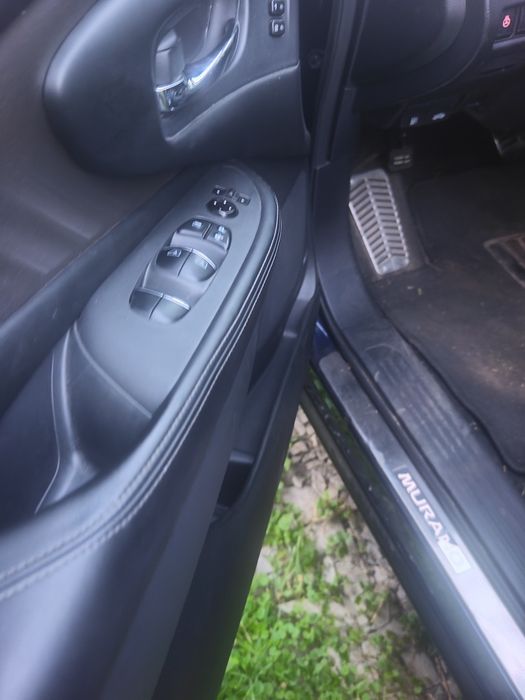 Продам Nissan Murano 23року