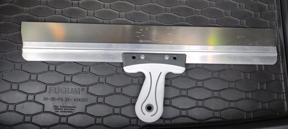 60 cm szpachla do gładzi