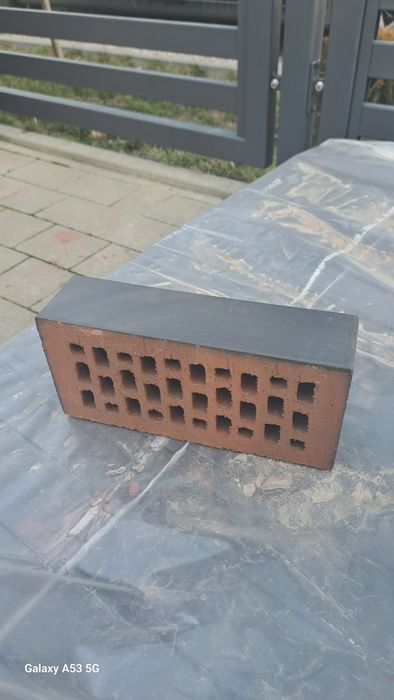 Cegly klinkierowe kolor antracyt