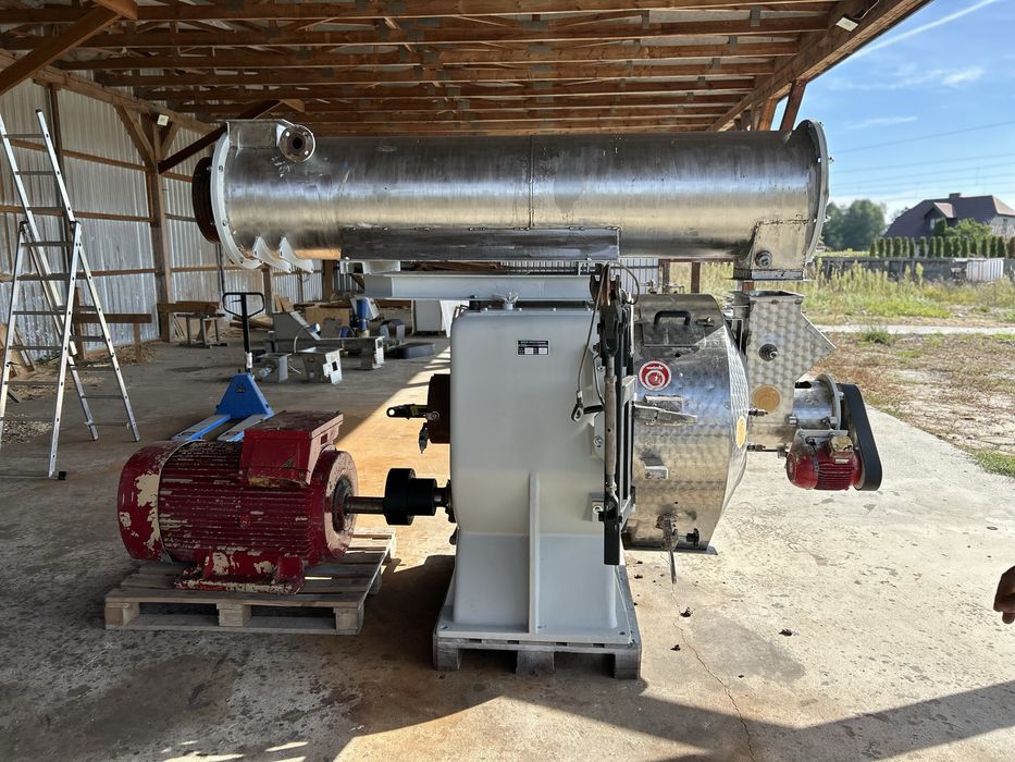Sprout Matador M12 – granulator do pasz i peletu drzewnego – po remoncie