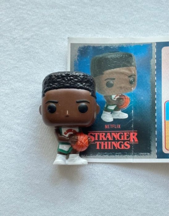 Kinder Joy Stranger Things Lucas figurka