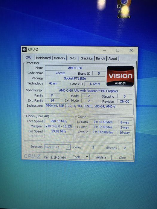 ноутбук Asus.
