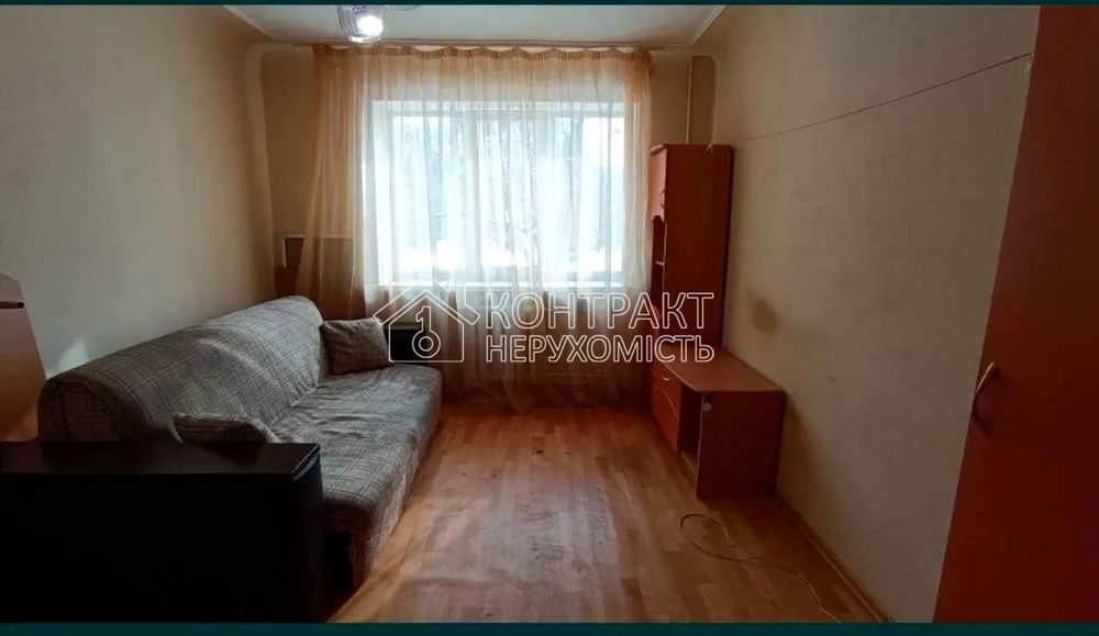 Продам 1 кімнатну гостинку, Павлово Поле Торг