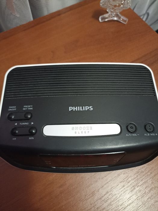 Радіо годинник будильник PHILIPS