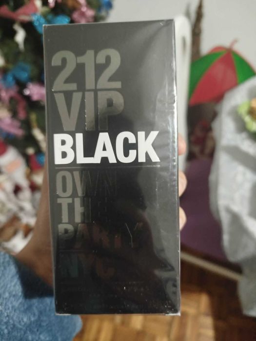 Perfume 212 Vip Black 100ml