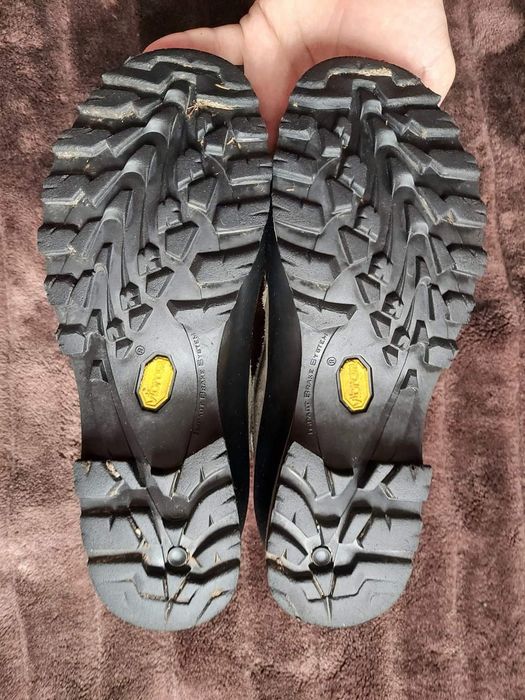 ботинки трекінгові la sportiva  на gore tex vibram оригінал