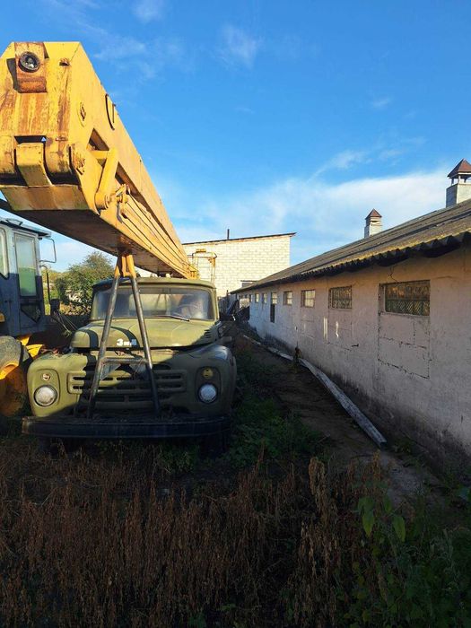 ЗІЛ 130 автовишка