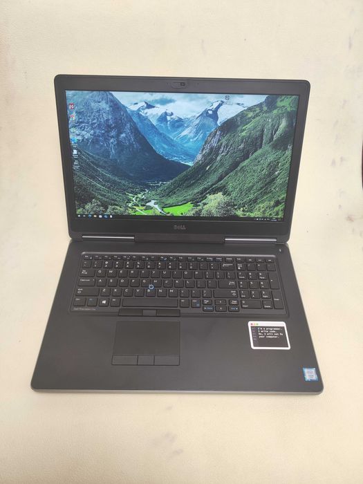 Ноутбук Dell Precision 7710 17" IPS Xeon/16Gb/SSD/nVidia M3000M 4Gb