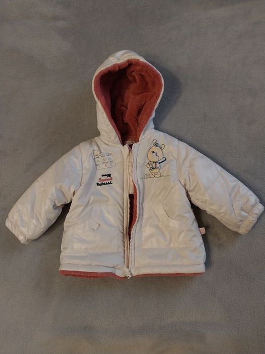 Демісезонна куртка на 9 місяців