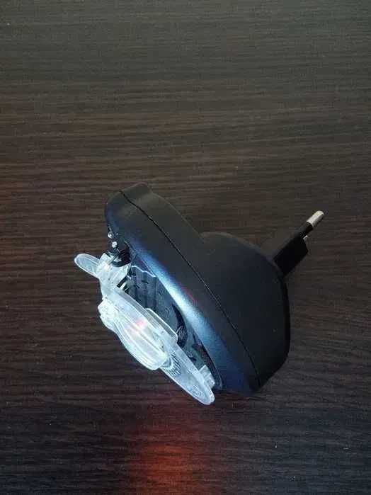 Зарядное устройство