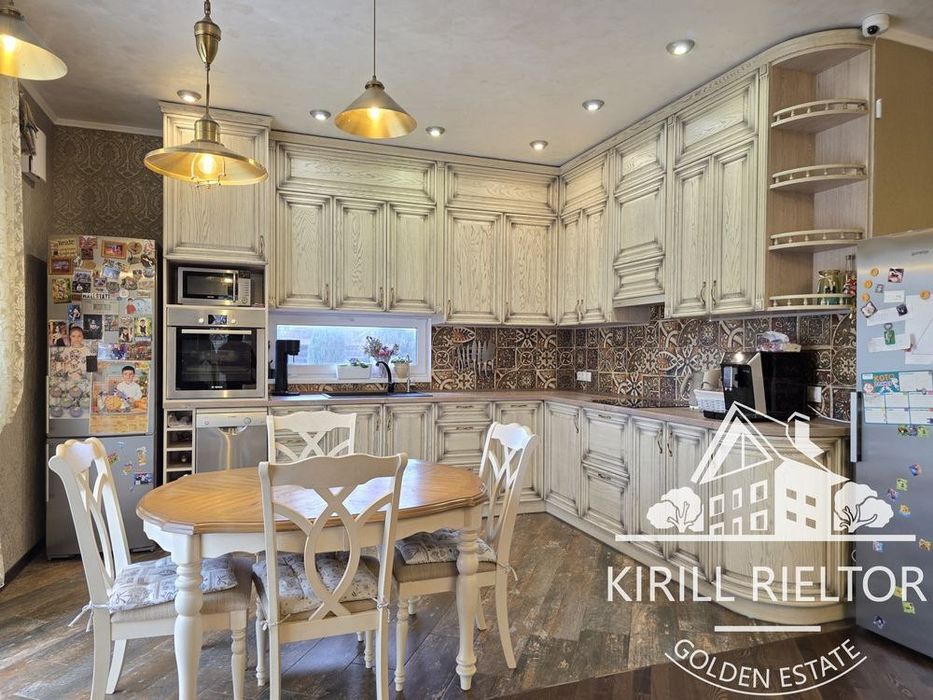 Продам дом стильный с дизайнерским ремонтом в Березановке