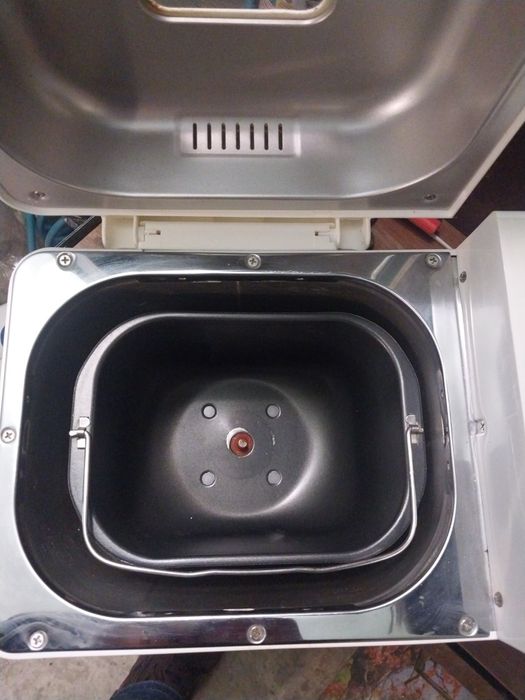 Хлібопіч Kenwood bm 250