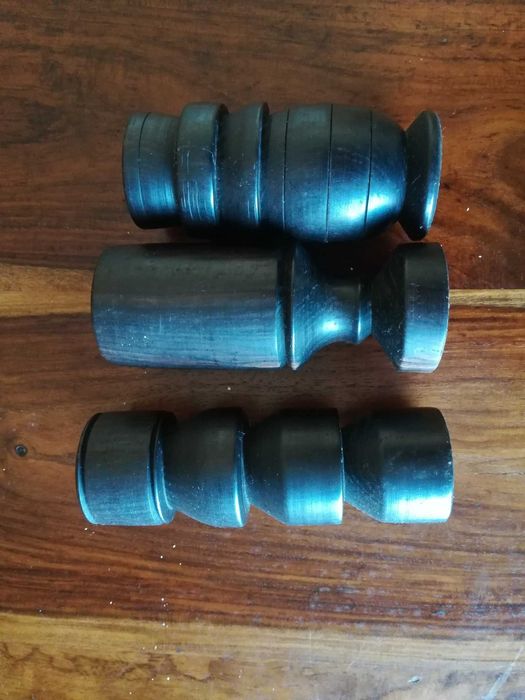 Castiçais de madeira, antigos