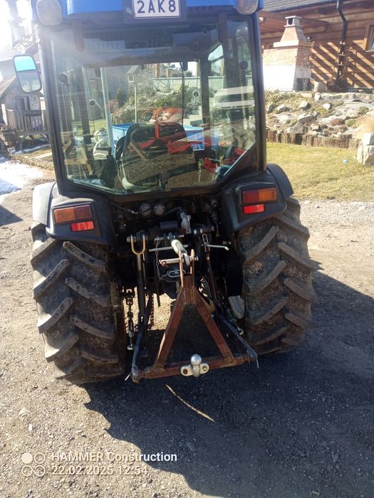 Ciągnik sadowniczy komunalny New Holland TCE 50