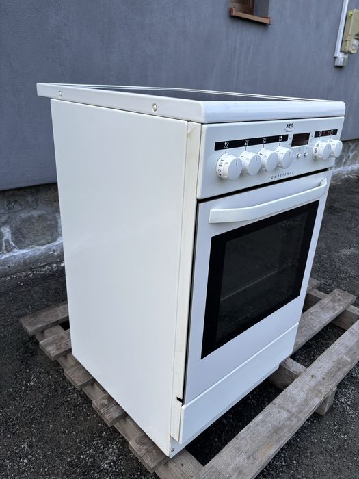 Електроплита Electrolux