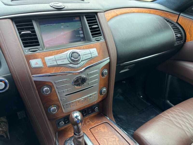 2016 Infiniti QX80 Limited